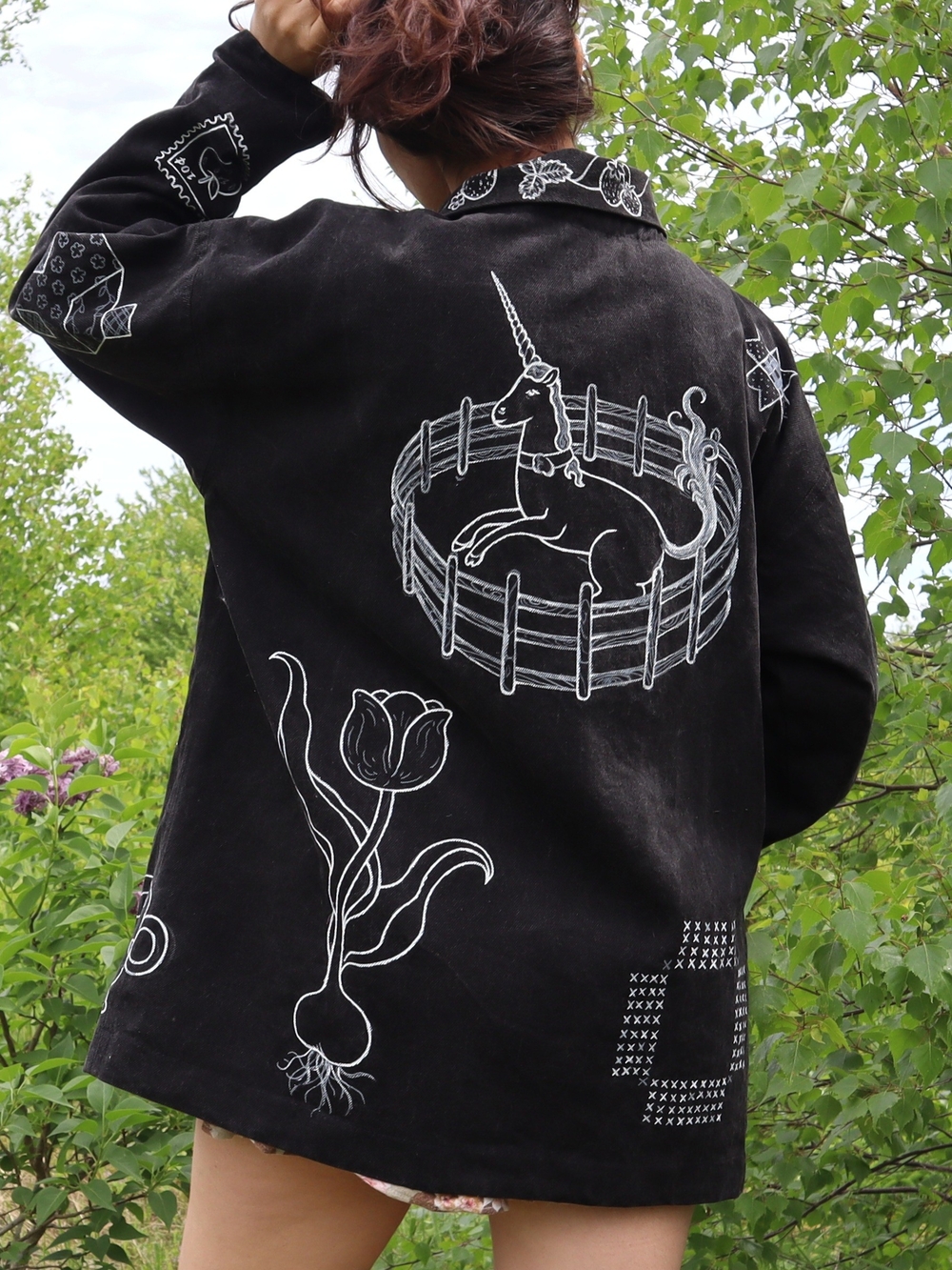 Upcycled Black Denim Jacket with White Folk Art Drawings L • XL - Picture 14 of 16